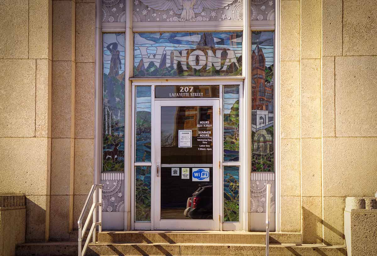 commercial-stained-glass-winona-city-hall-1